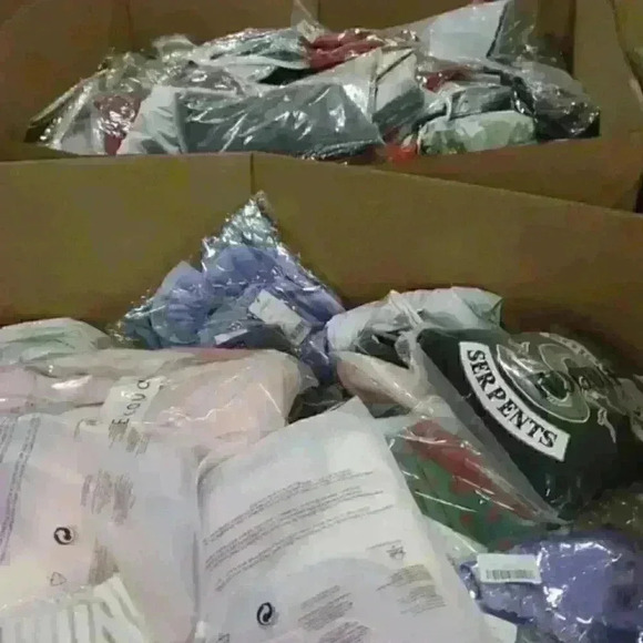 NIB - Resale 10 pc Mystery Box #8 - Picture 3 of 7